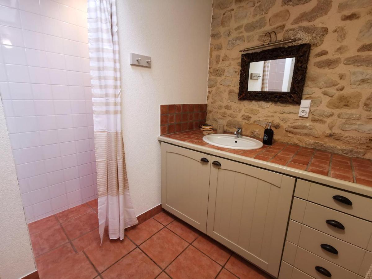 3 Self-Contained Gites With Pool And Games Room Saint-Georges-de-Noisné エクステリア 写真