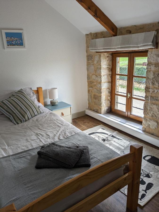 3 Self-Contained Gites With Pool And Games Room Saint-Georges-de-Noisné エクステリア 写真