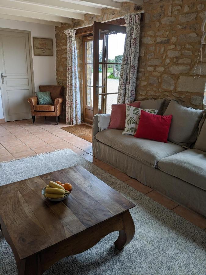 3 Self-Contained Gites With Pool And Games Room Saint-Georges-de-Noisné エクステリア 写真